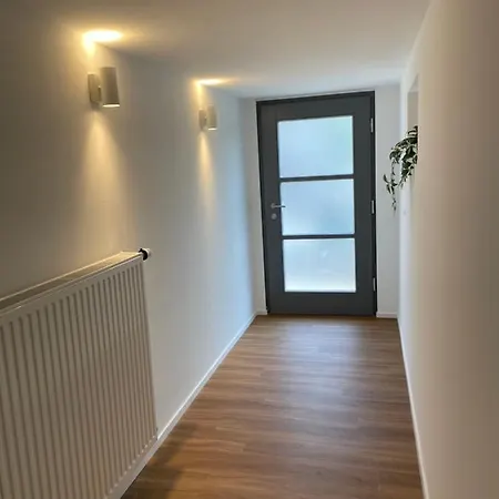 Apartment Hugo 2 *