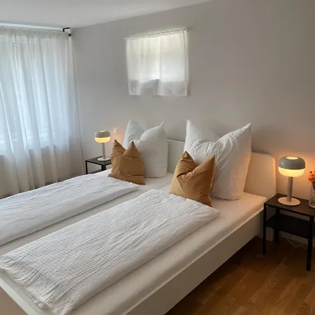 Hugo 2 Apartment